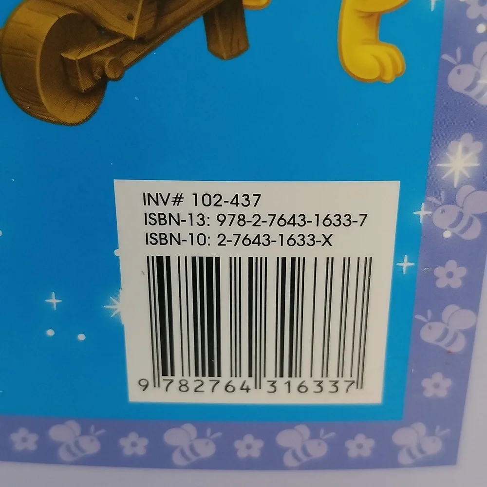 Disney Winnie The Pooh Sticker Book Treasury 2010 Collectible Ages 3+ COMPLETE